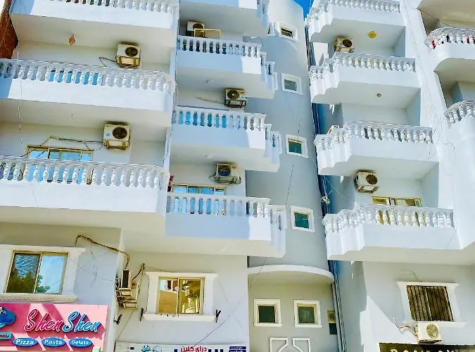 Daire Zebra House Center